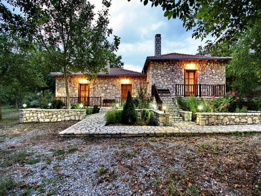 Andrea Sofi Guesthouse Dimitsana Buitenkant foto
