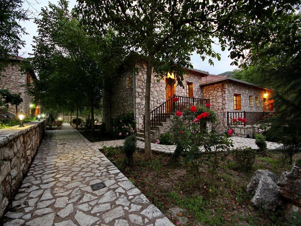 Andrea Sofi Guesthouse Dimitsana Buitenkant foto